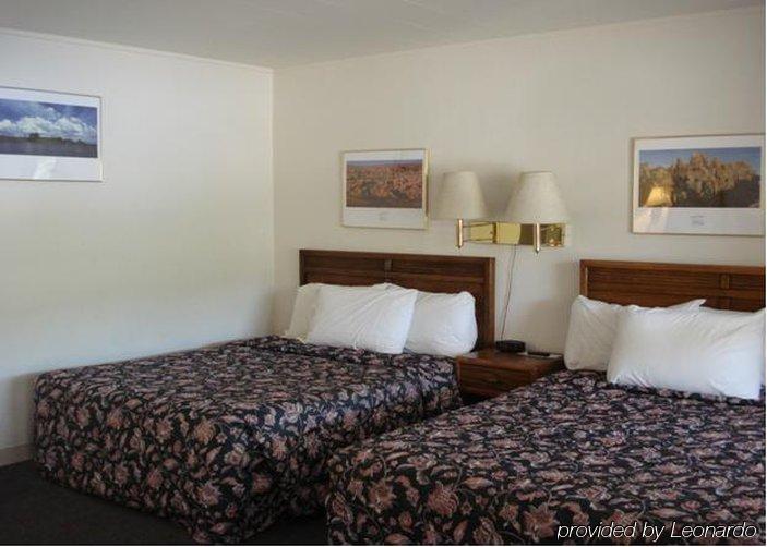 Hills Inn Hot Springs Bilik gambar